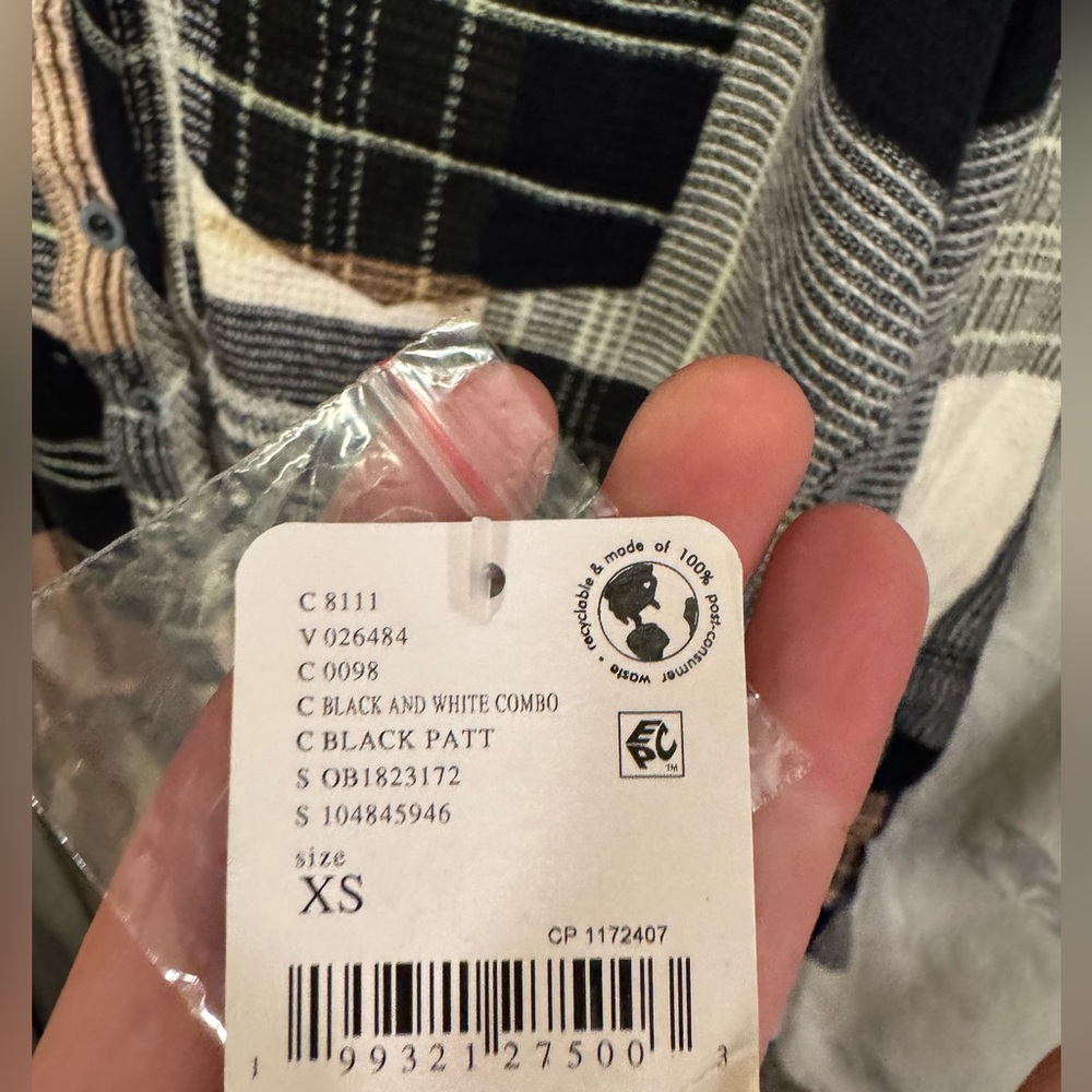 NWT Free People We The Free Cozy In Plaid Shirt - Black And White Combo - XS - Picture 12 of 12